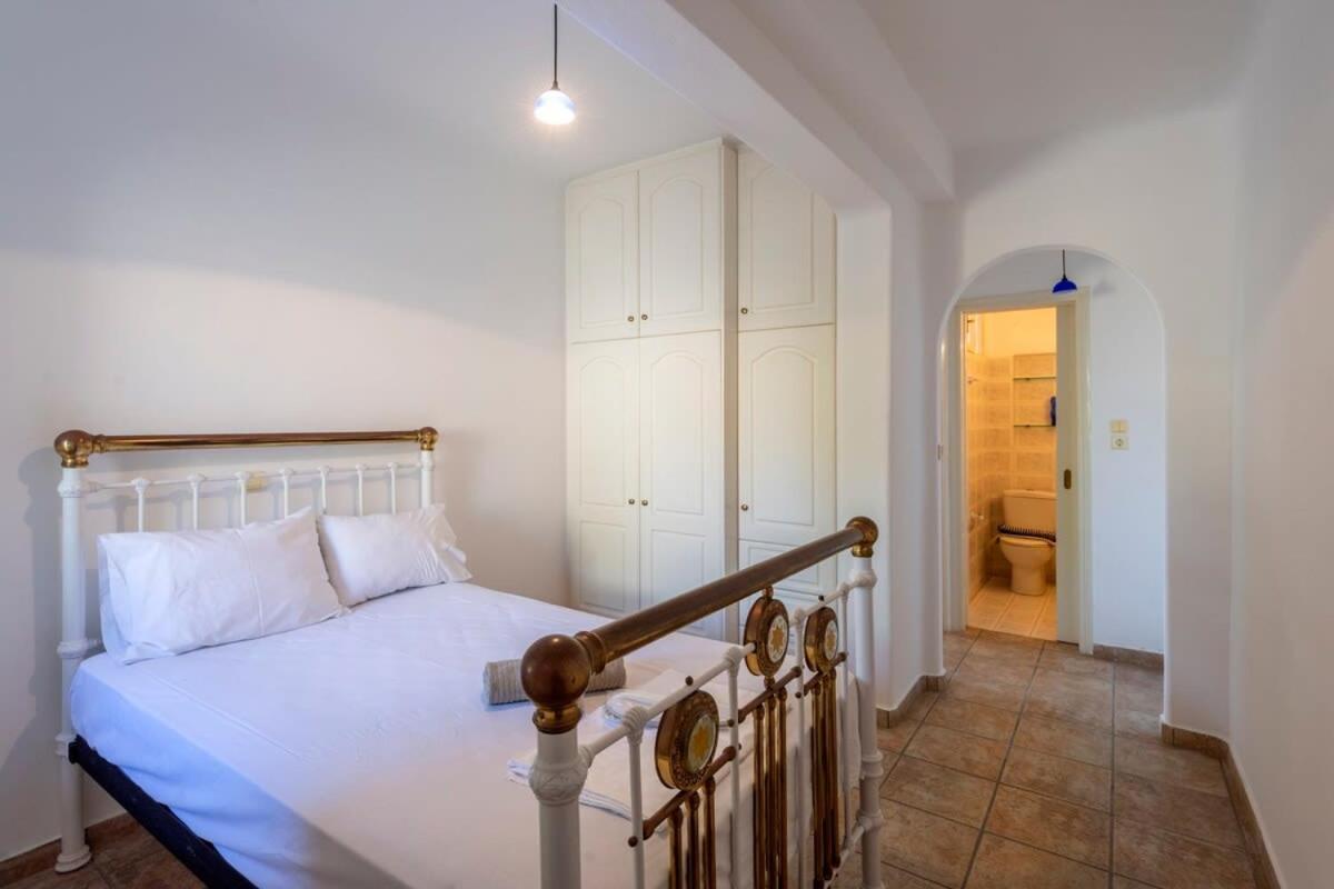 Parikia Cove Mansion Villa Dış mekan fotoğraf